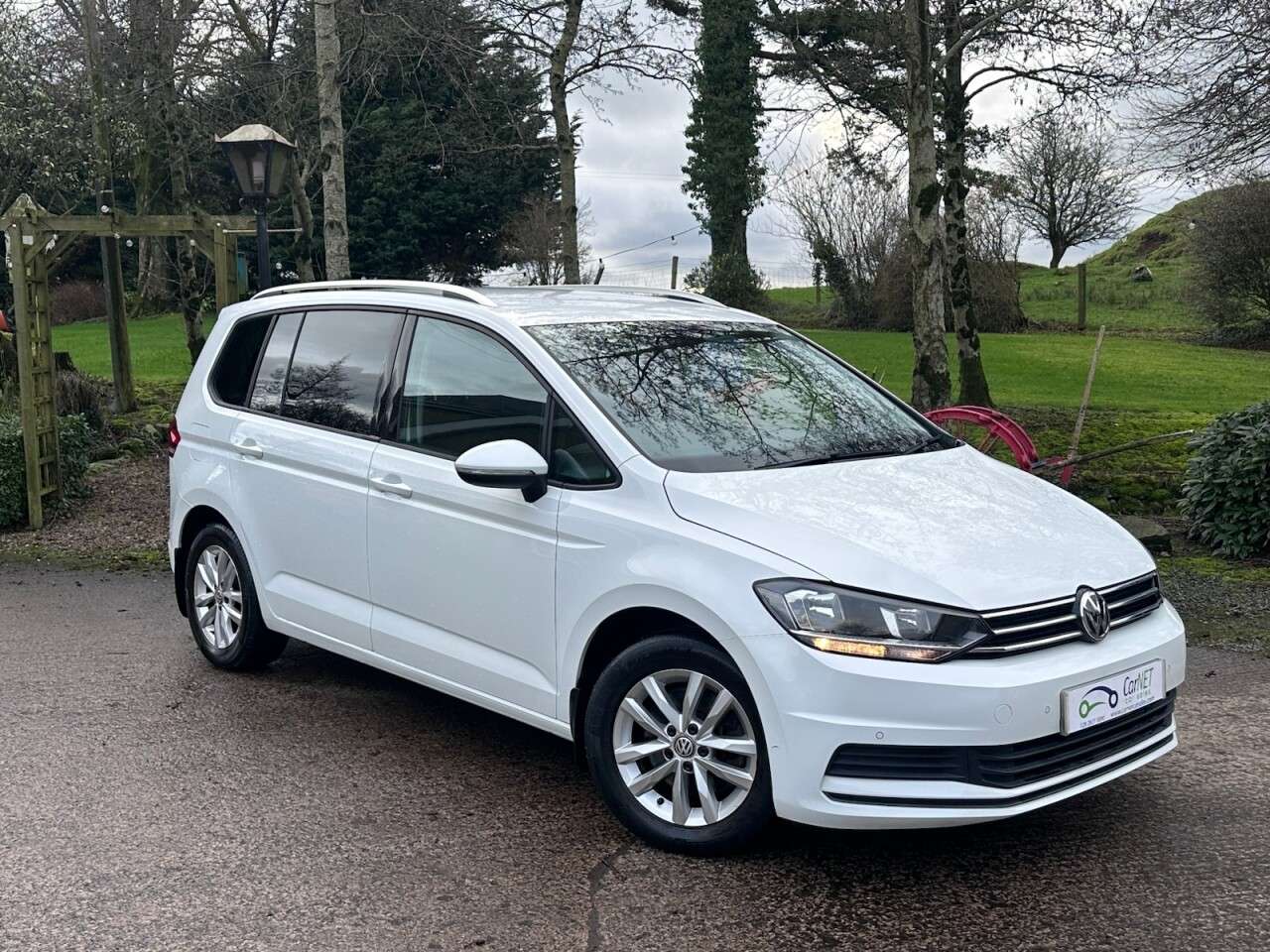 2017 VOLKSWAGEN TOURAN 2017 VOLKSWAGEN TOURAN
