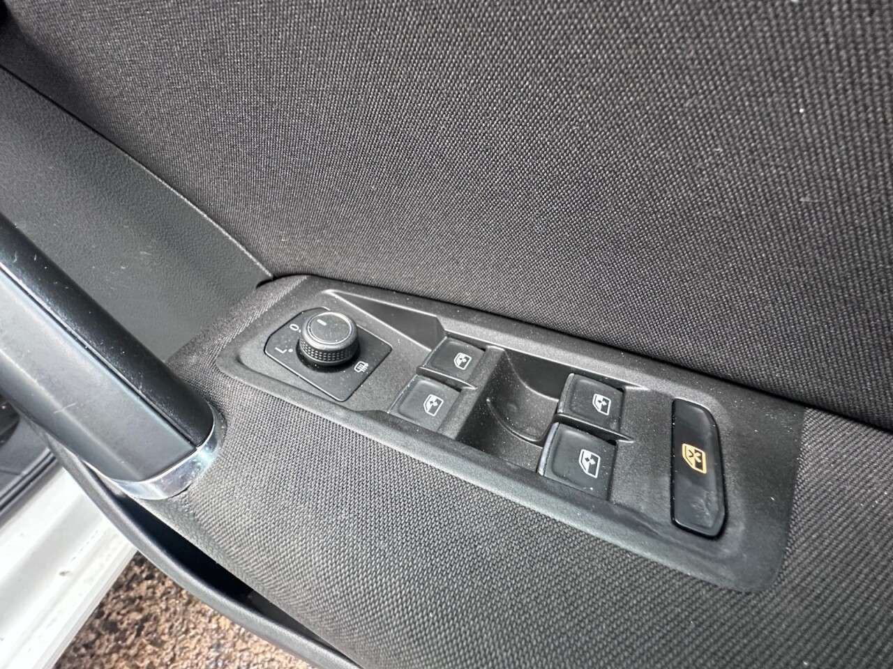 2017 VOLKSWAGEN TOURAN 2017 VOLKSWAGEN TOURAN