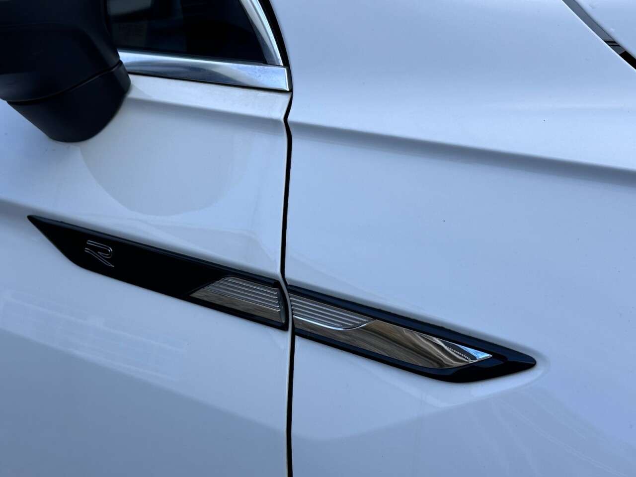 2021 VOLKSWAGEN TIGUAN 2021 VOLKSWAGEN TIGUAN