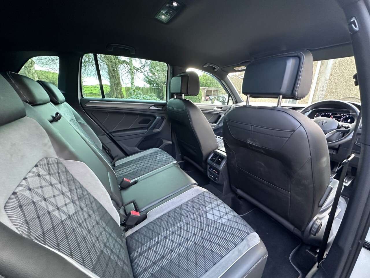 2021 VOLKSWAGEN TIGUAN 2021 VOLKSWAGEN TIGUAN