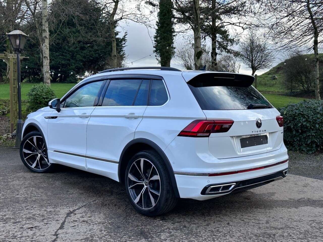 2021 VOLKSWAGEN TIGUAN 2021 VOLKSWAGEN TIGUAN