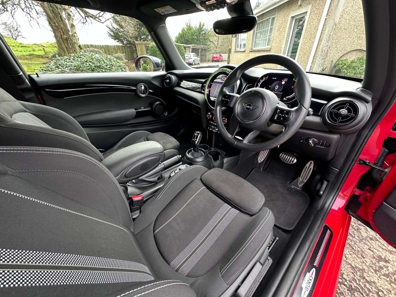 A 2023 MINI HATCH 1.5 Cooper Sport Hatchback 3dr Petrol Steptronic Euro 6 (s/s) (136 ps) A 2023 MINI HATCH 1.5 Cooper Sport Hatchback 3dr Petrol Steptronic Euro 6 (s/s) (136 ps)