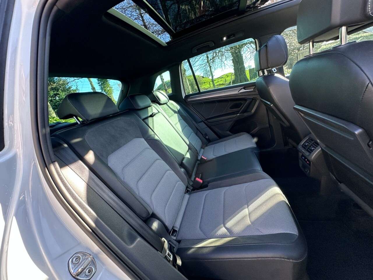 2017 VOLKSWAGEN TIGUAN 2017 VOLKSWAGEN TIGUAN