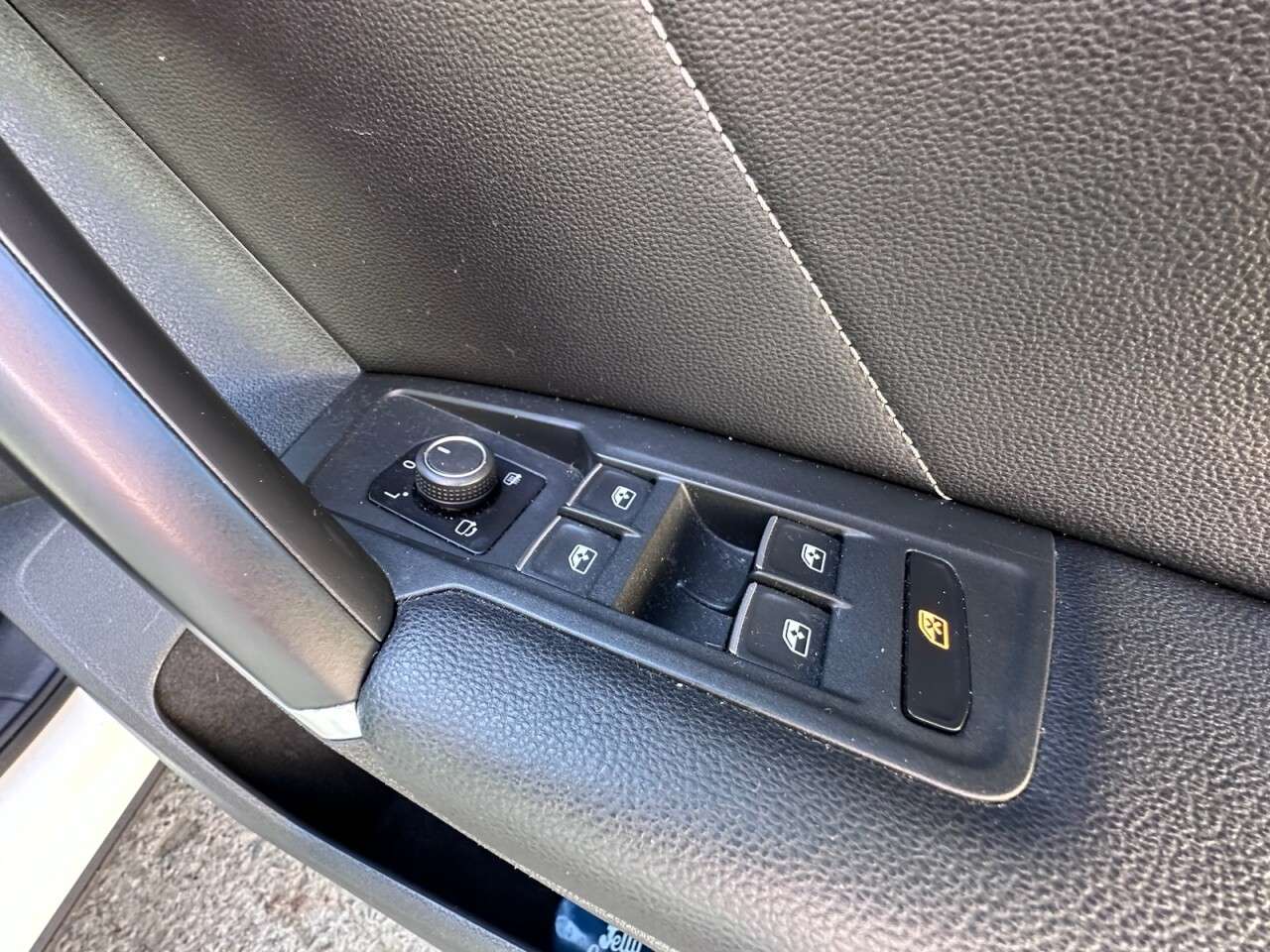 2017 VOLKSWAGEN TIGUAN 2017 VOLKSWAGEN TIGUAN