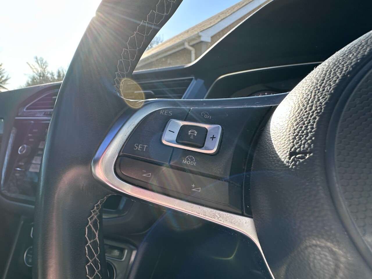 2017 VOLKSWAGEN TIGUAN 2017 VOLKSWAGEN TIGUAN