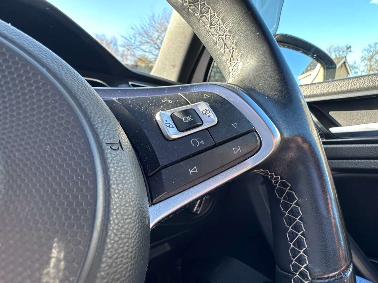 2017 VOLKSWAGEN TIGUAN 2017 VOLKSWAGEN TIGUAN