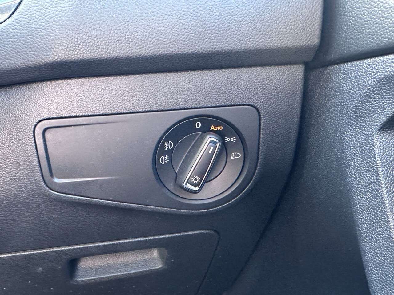 2017 VOLKSWAGEN TIGUAN 2017 VOLKSWAGEN TIGUAN