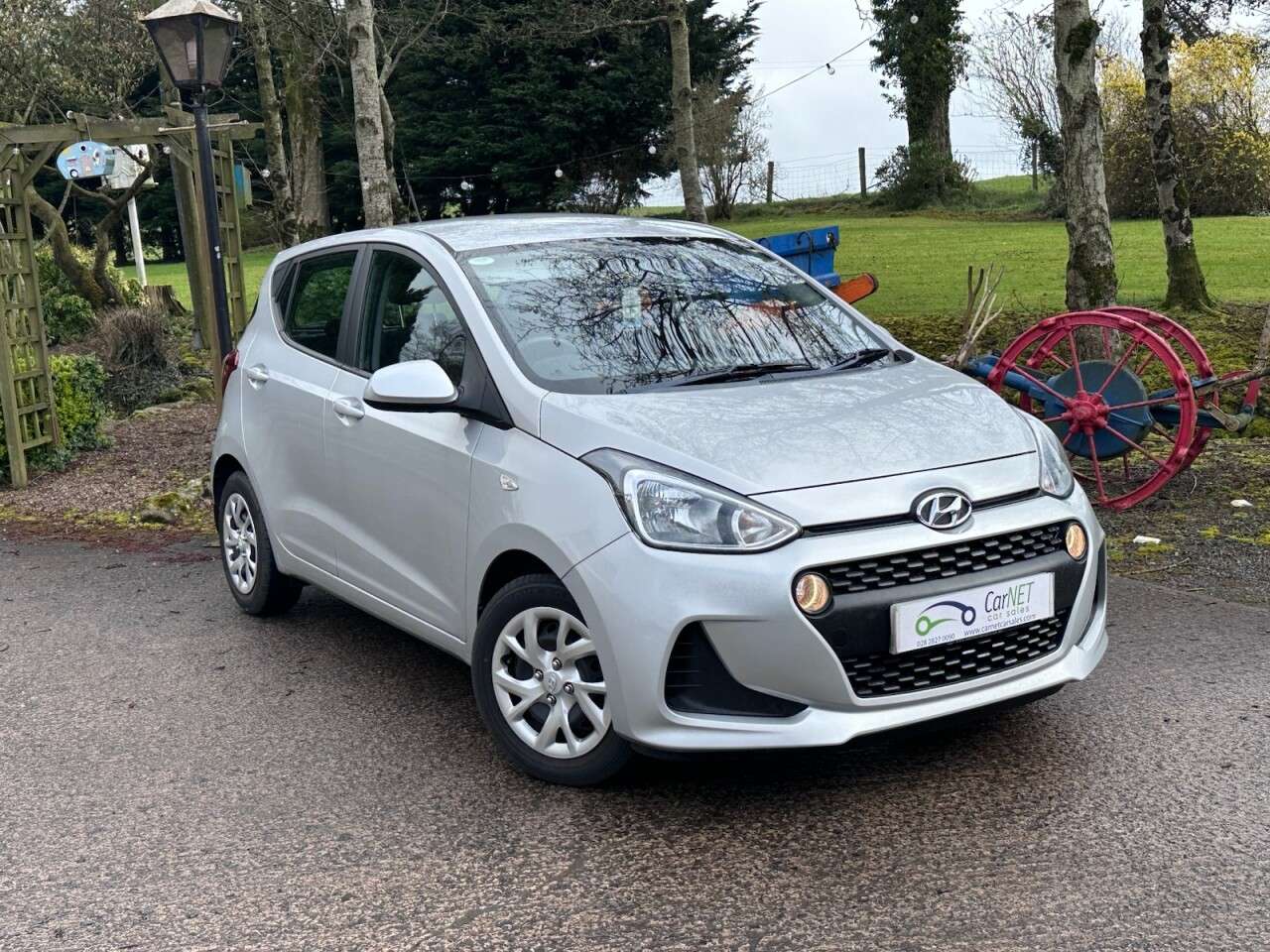 A 2019 HYUNDAI I10 1.2 SE Hatchback 5dr Petrol Manual Euro 6 (87 ps) A 2019 HYUNDAI I10 1.2 SE Hatchback 5dr Petrol Manual Euro 6 (87 ps)