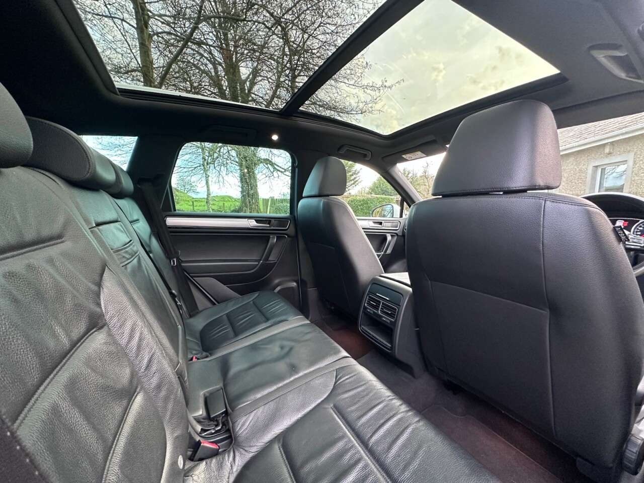 2017 VOLKSWAGEN TOUAREG 2017 VOLKSWAGEN TOUAREG