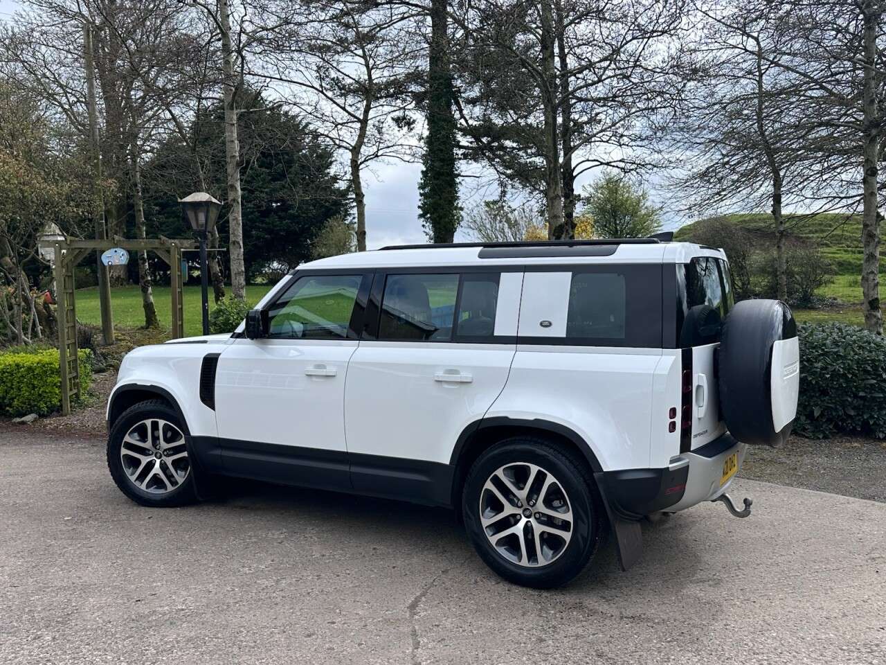 2021 LAND ROVER DEFENDER 110 2021 LAND ROVER DEFENDER 110