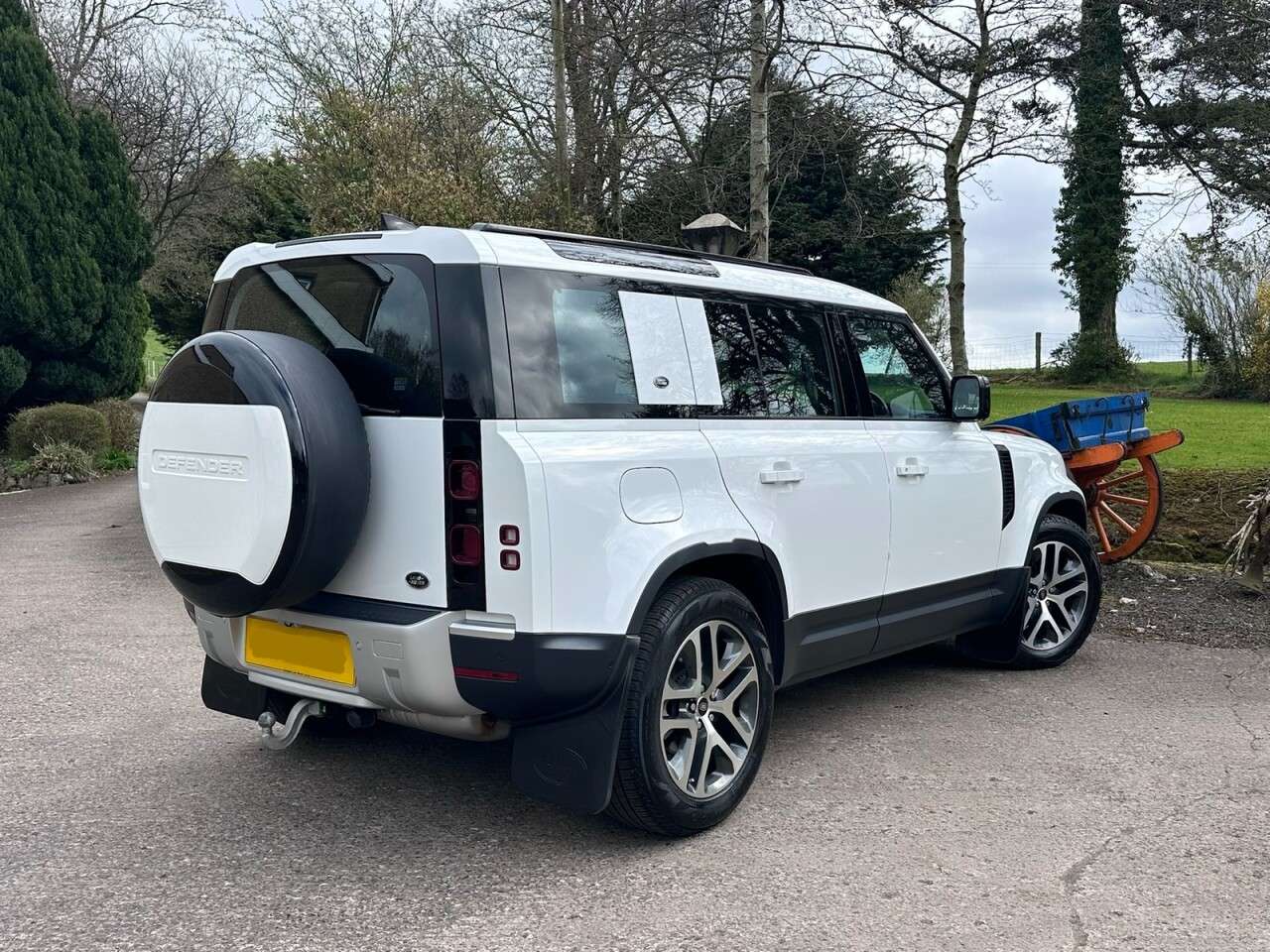 2021 LAND ROVER DEFENDER 110 2021 LAND ROVER DEFENDER 110