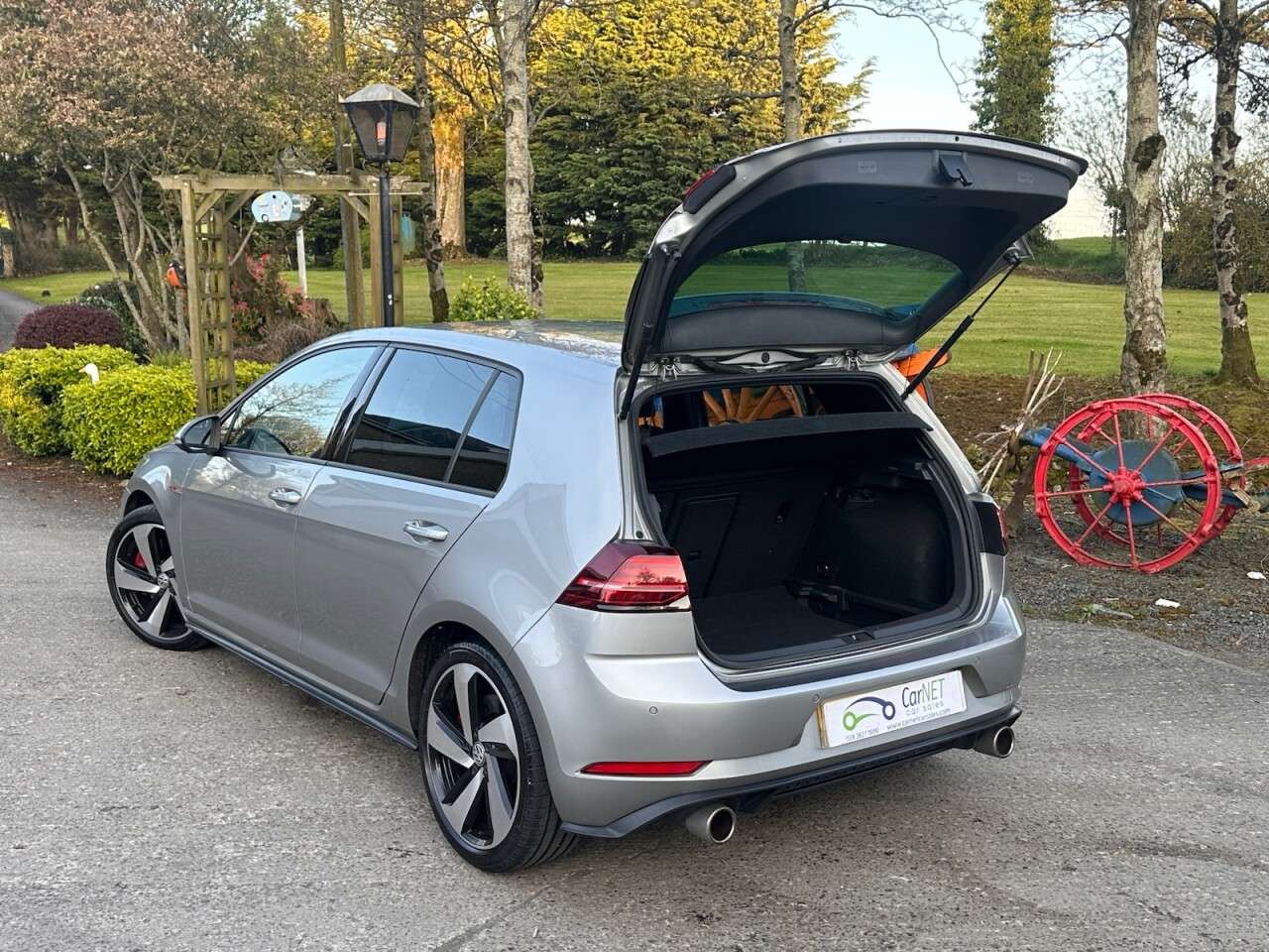 2019 VOLKSWAGEN GOLF 2019 VOLKSWAGEN GOLF