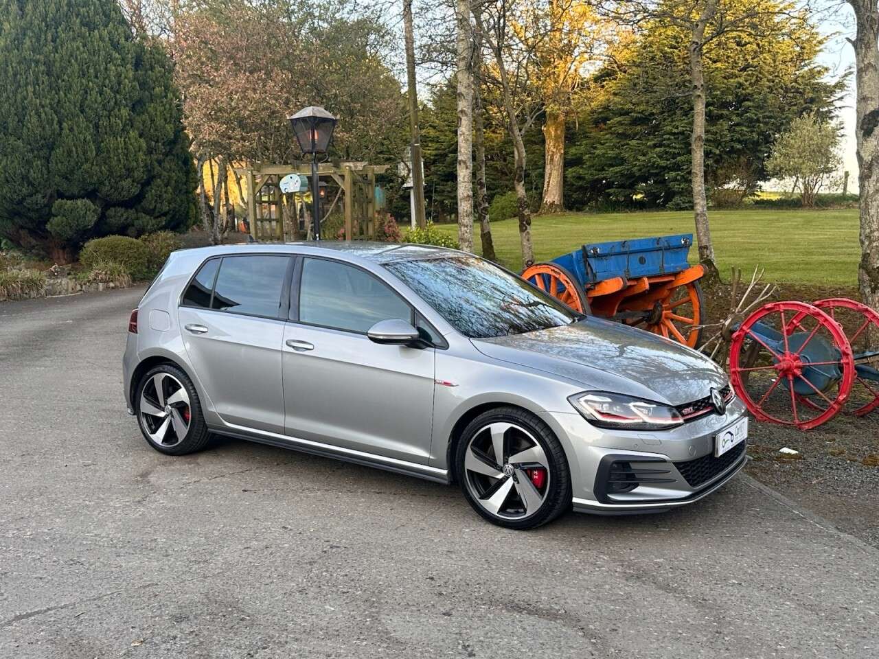 2019 VOLKSWAGEN GOLF 2019 VOLKSWAGEN GOLF