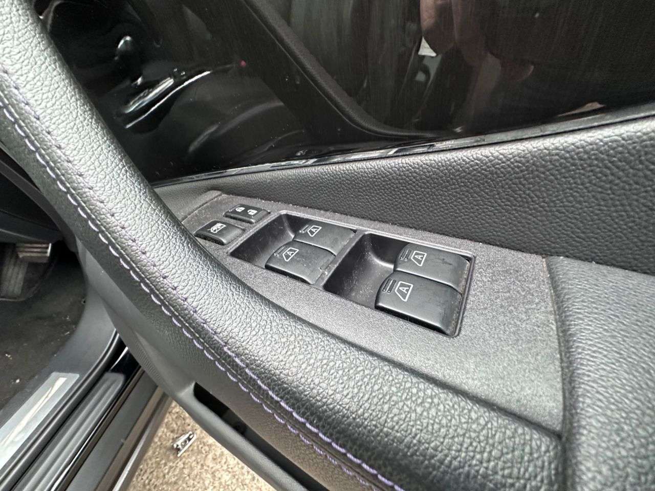 2015 INFINITI QX70 2015 INFINITI QX70