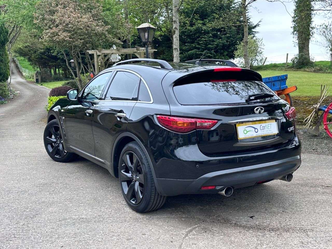 2015 INFINITI QX70 2015 INFINITI QX70