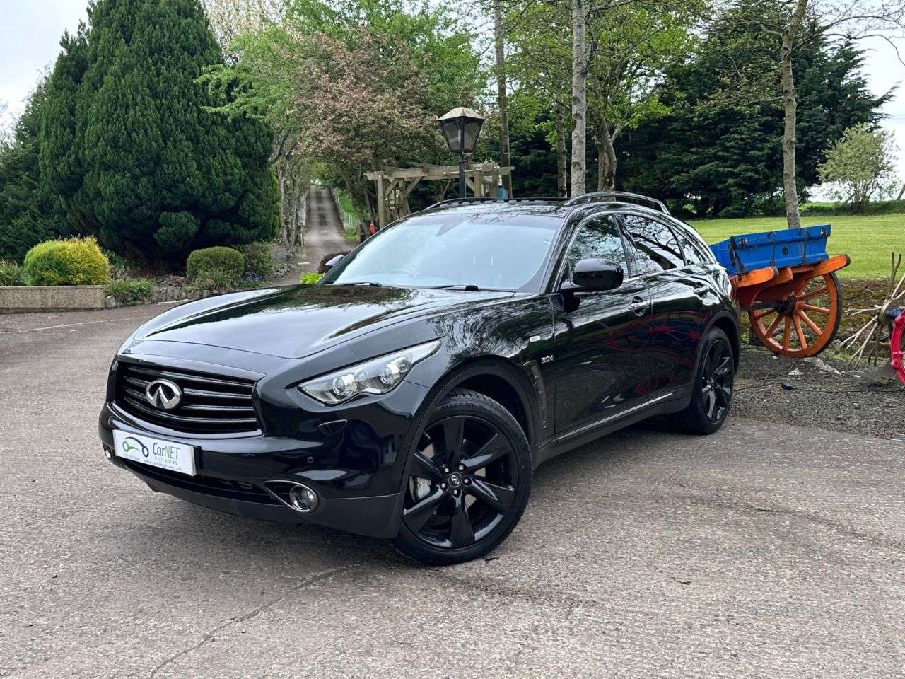 2015 INFINITI QX70 2015 INFINITI QX70