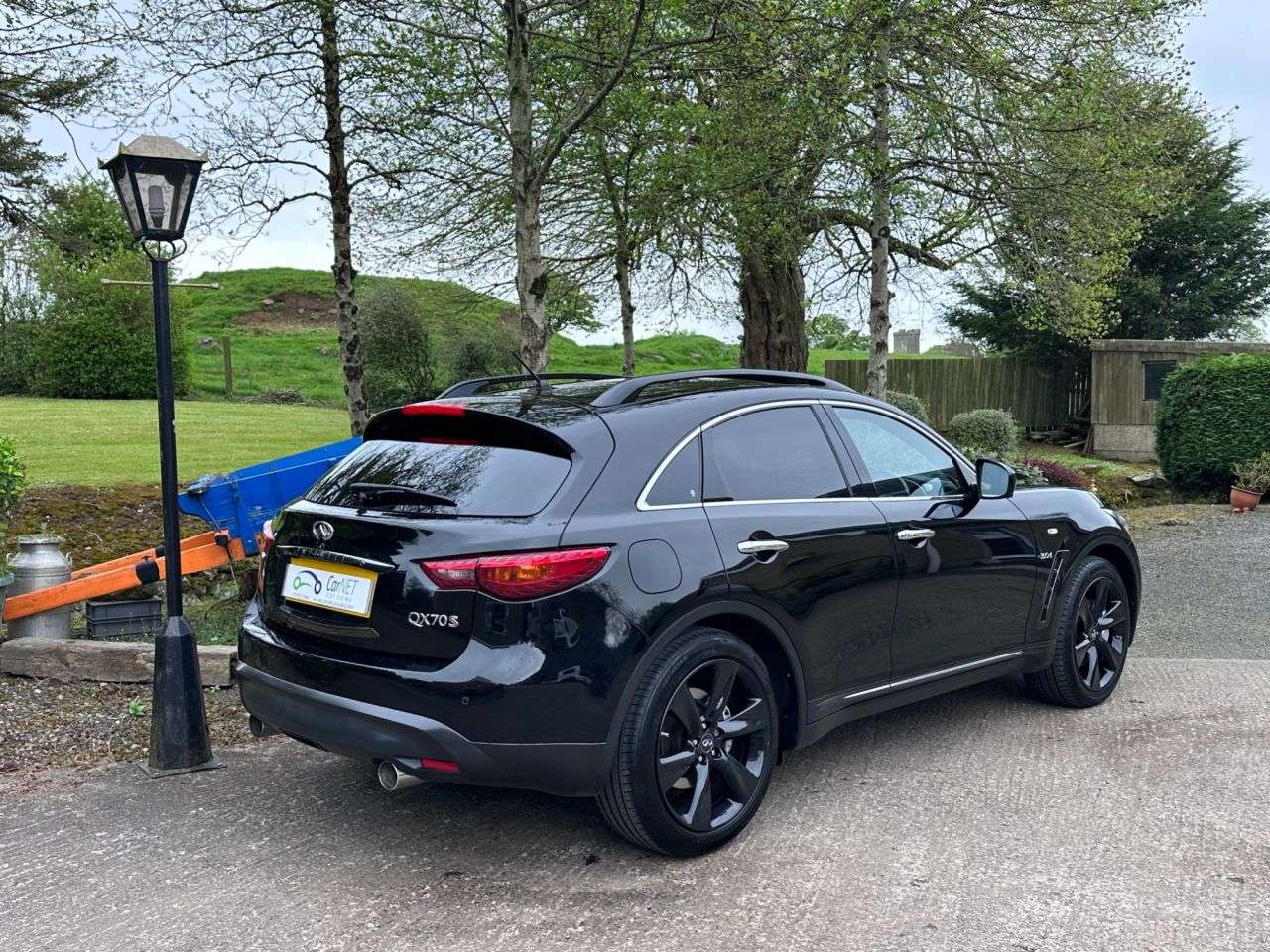 2015 INFINITI QX70 2015 INFINITI QX70