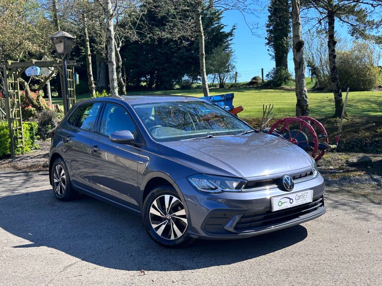 A 2022 VOLKSWAGEN POLO 1.0 TSI Life Hatchback 5dr Petrol Manual Euro 6 (s/s) (95 ps) A 2022 VOLKSWAGEN POLO 1.0 TSI Life Hatchback 5dr Petrol Manual Euro 6 (s/s) (95 ps)