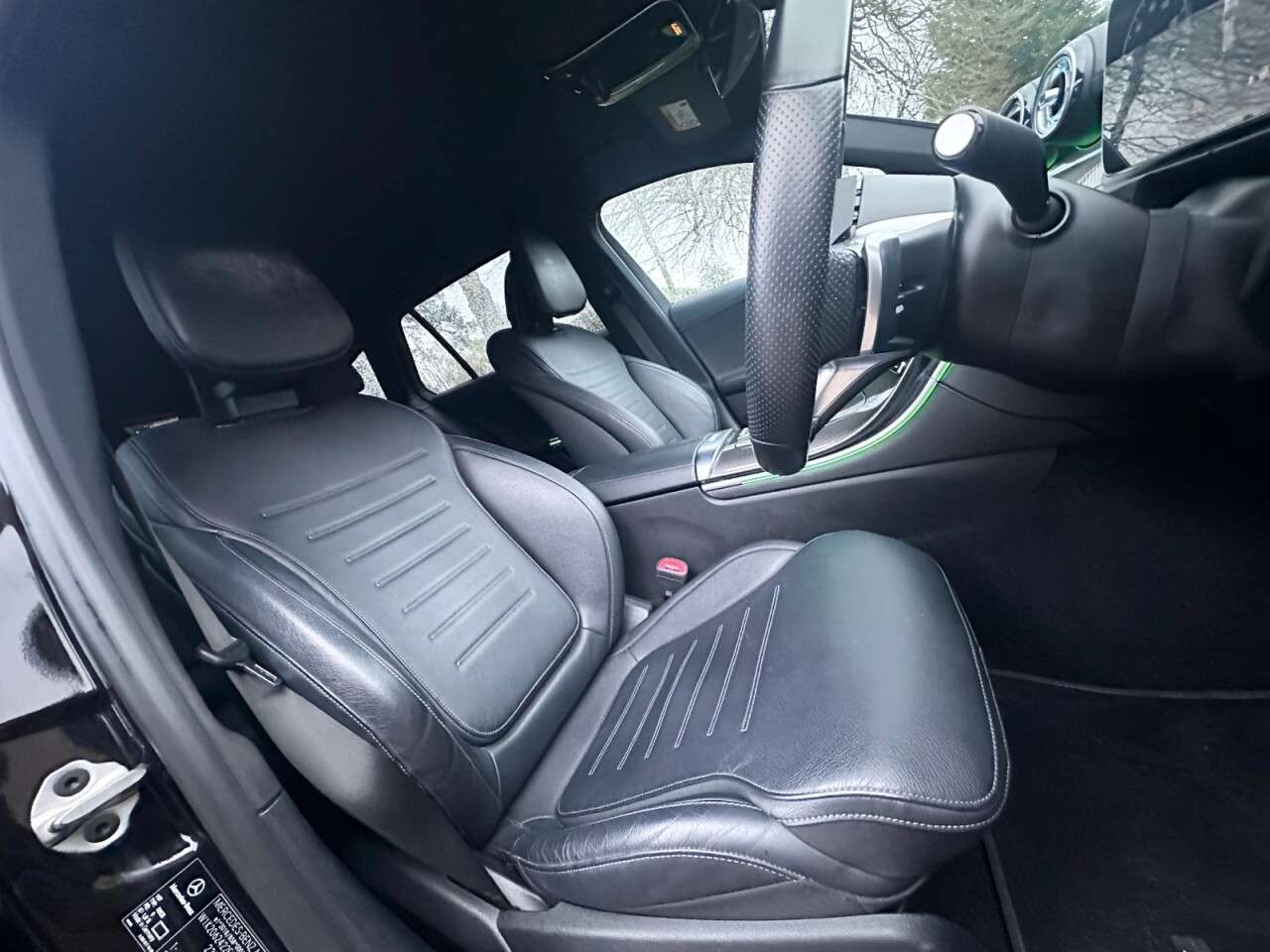 A 2022 MERCEDES-BENZ C CLASS 1.5 C200h MHEV AMG Line (Premium) Estate 5dr Petrol Hybrid G-Tronic+ Euro 6 A 2022 MERCEDES-BENZ C CLASS 1.5 C200h MHEV AMG Line (Premium) Estate 5dr Petrol Hybrid G-Tronic+ Euro 6