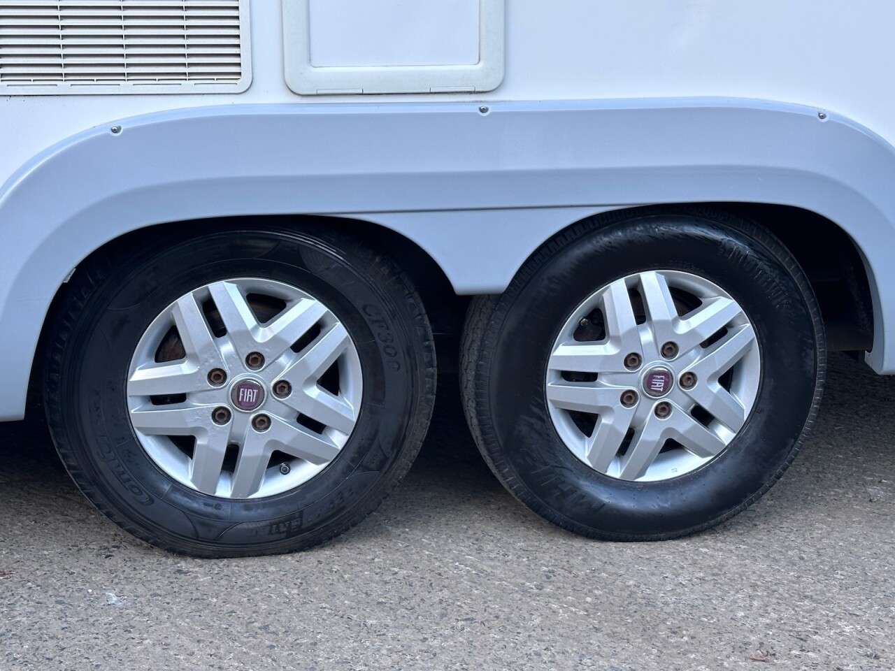 2011 FIAT AUTO TRAIL 2011 FIAT AUTO TRAIL