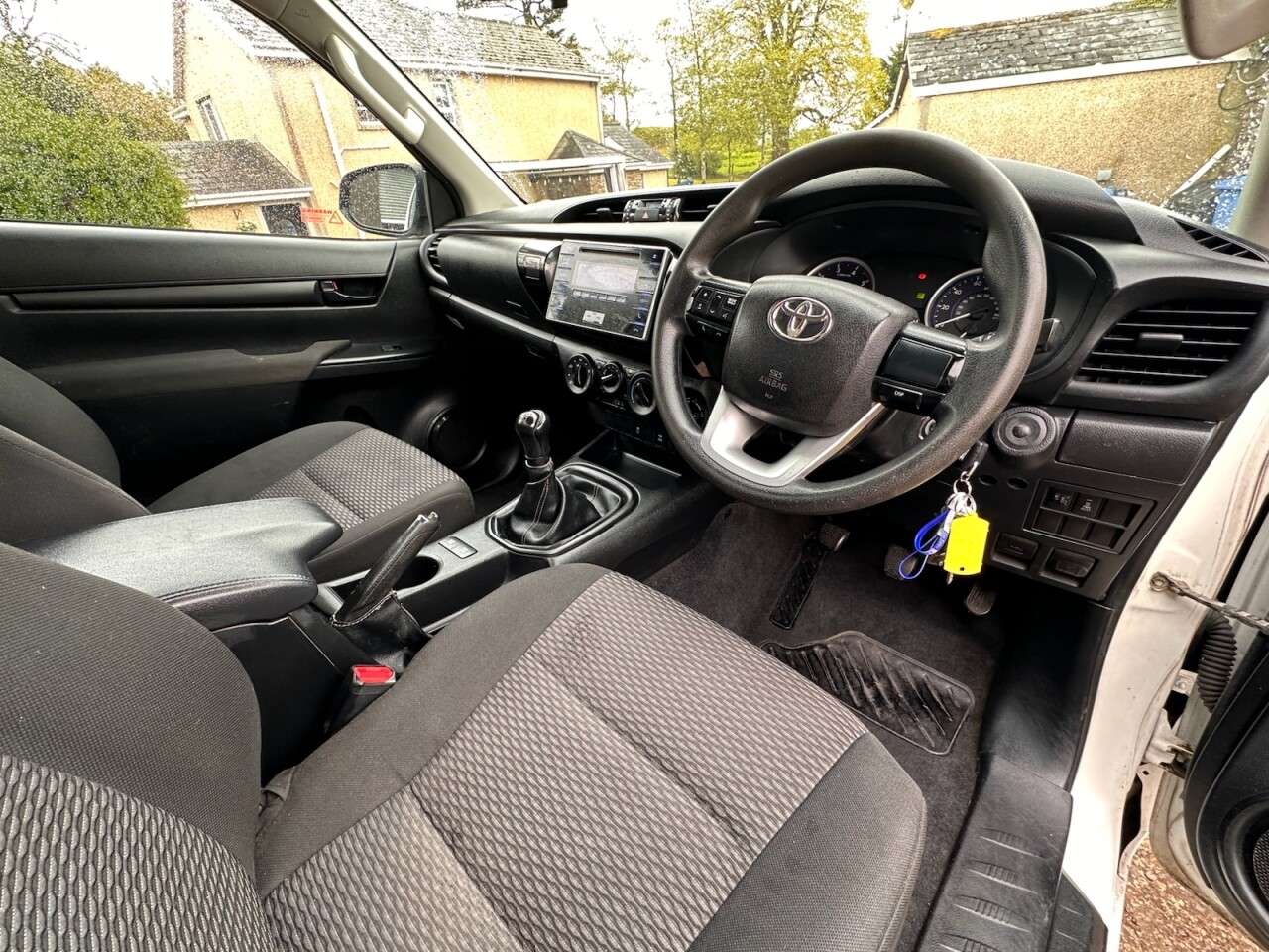 A 2018 TOYOTA HI-LUX 2.4 D-4D Active Pickup 2dr Diesel Manual 4WD Euro 6 (3.5t) (150 ps) A 2018 TOYOTA HI-LUX 2.4 D-4D Active Pickup 2dr Diesel Manual 4WD Euro 6 (3.5t) (150 ps)