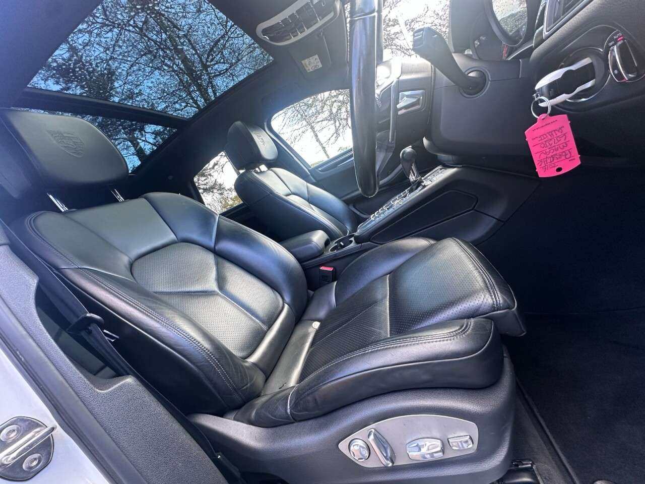 A 2016 PORSCHE MACAN D S PDK A 2016 PORSCHE MACAN D S PDK