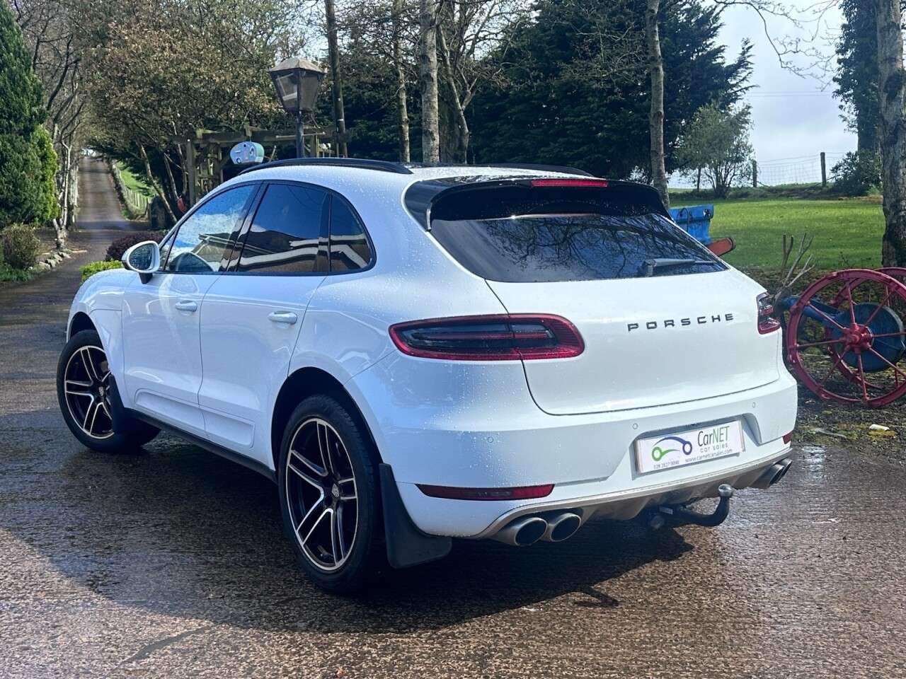2016 PORSCHE MACAN 2016 PORSCHE MACAN