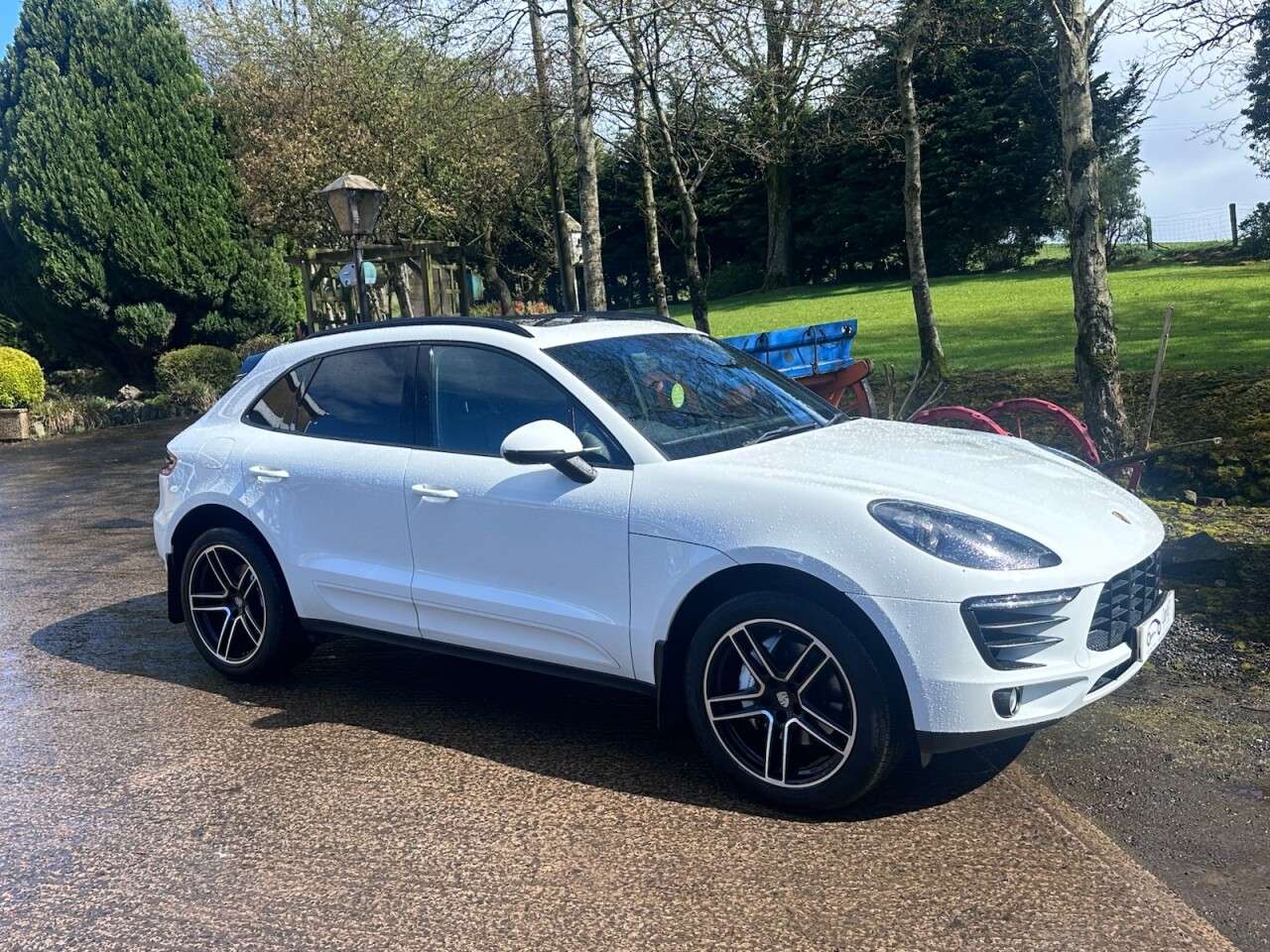 2016 PORSCHE MACAN 2016 PORSCHE MACAN