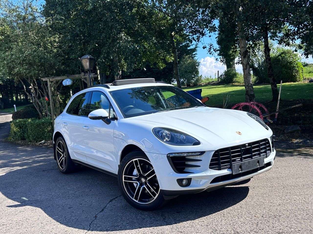 A 2016 PORSCHE MACAN D S PDK A 2016 PORSCHE MACAN D S PDK