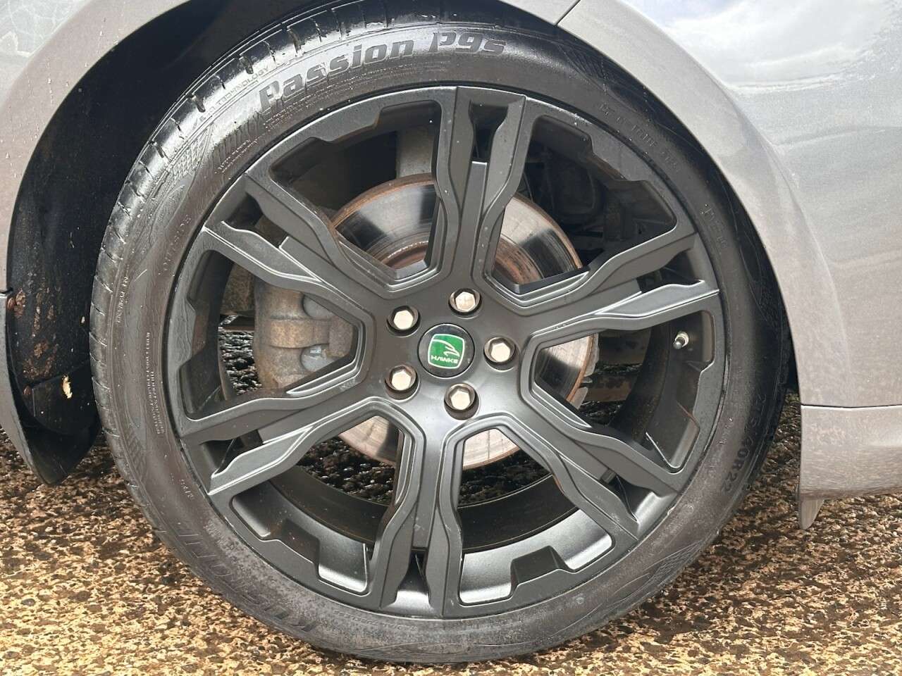 A 2021 LAND ROVER RANGE ROVER SPORT 3.0 SD V6 HSE Dynamic SUV 5dr Diesel Auto 4WD Euro 6 (s/s) (306 ps) A 2021 LAND ROVER RANGE ROVER SPORT 3.0 SD V6 HSE Dynamic SUV 5dr Diesel Auto 4WD Euro 6 (s/s) (306 ps)