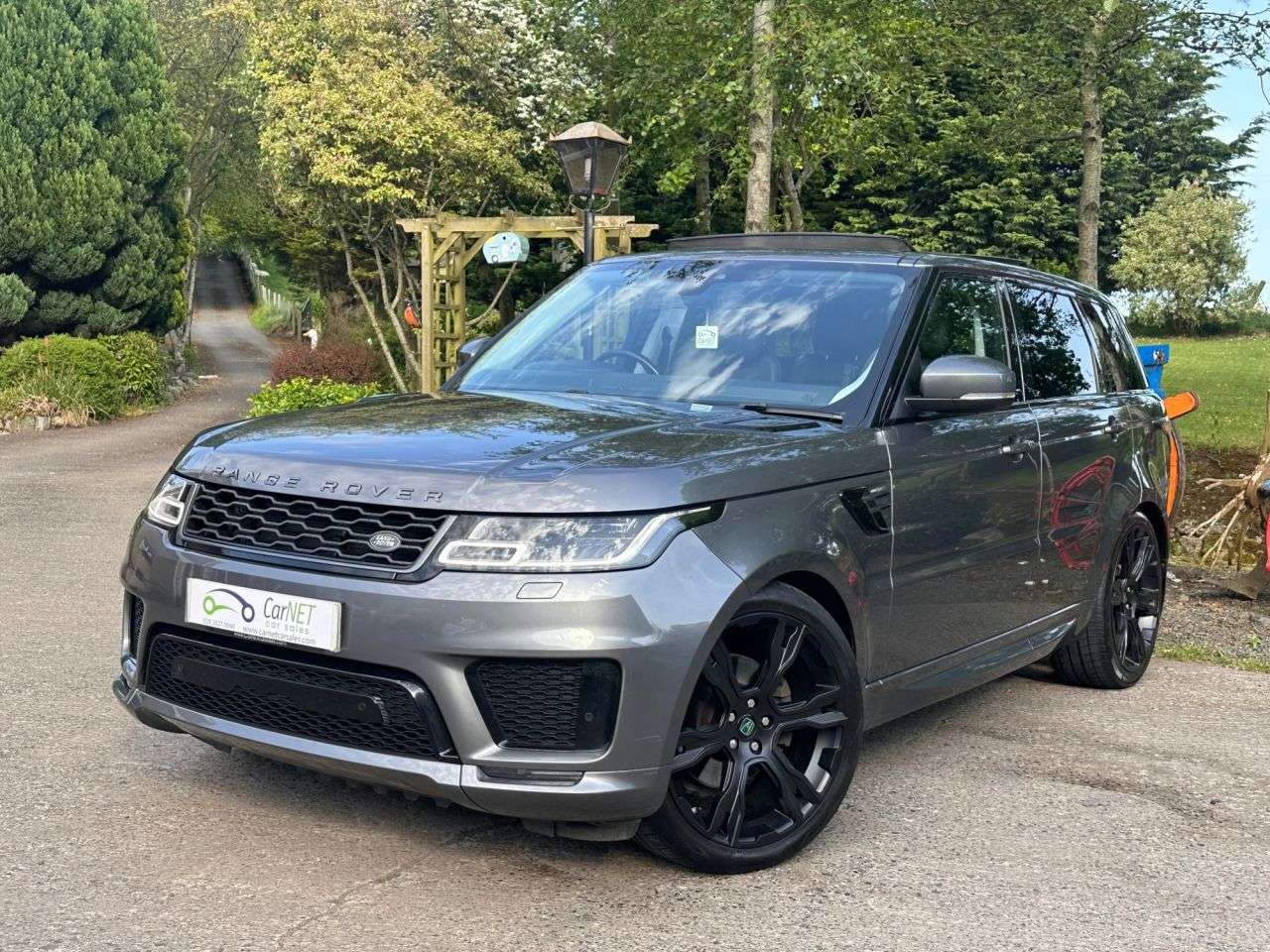 A 2021 LAND ROVER RANGE ROVER SPORT 3.0 SD V6 HSE Dynamic SUV 5dr Diesel Auto 4WD Euro 6 (s/s) (306 ps) A 2021 LAND ROVER RANGE ROVER SPORT 3.0 SD V6 HSE Dynamic SUV 5dr Diesel Auto 4WD Euro 6 (s/s) (306 ps)