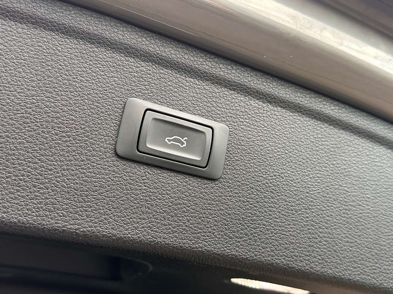 2021 AUDI SQ5 2021 AUDI SQ5