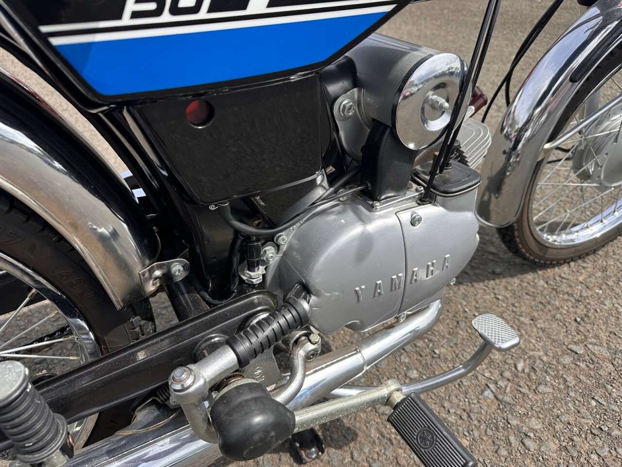 1977 YAMAHA FS1E 1977 YAMAHA FS1E