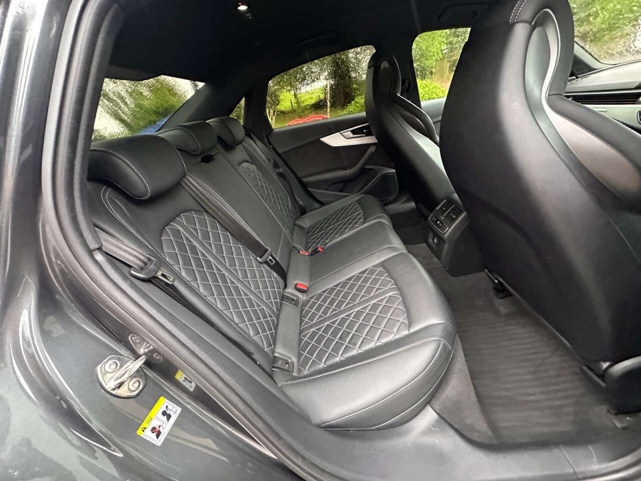 2022 AUDI S4 2022 AUDI S4