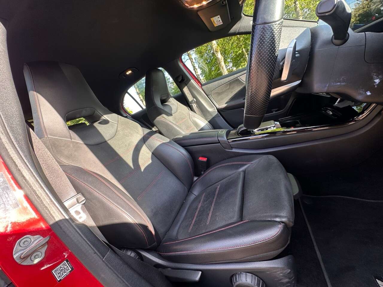 A 2019 MERCEDES-BENZ A CLASS 1.5 A180d AMG Line (Premium) Hatchback 5dr Diesel 7G-DCT Euro 6 (s/s) (116 A 2019 MERCEDES-BENZ A CLASS 1.5 A180d AMG Line (Premium) Hatchback 5dr Diesel 7G-DCT Euro 6 (s/s) (116