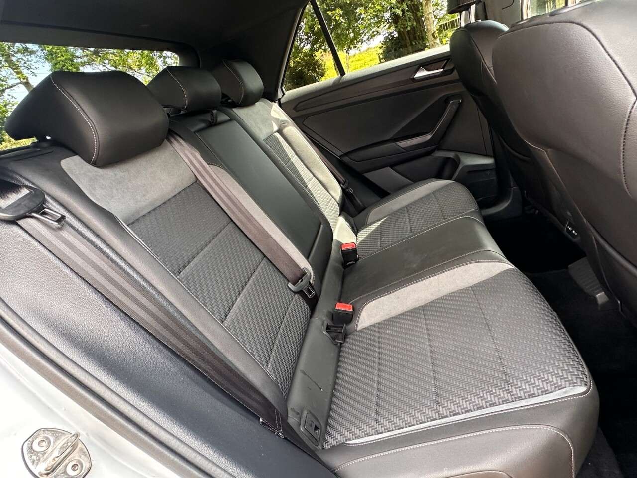 2022 VOLKSWAGEN T-ROC 2022 VOLKSWAGEN T-ROC