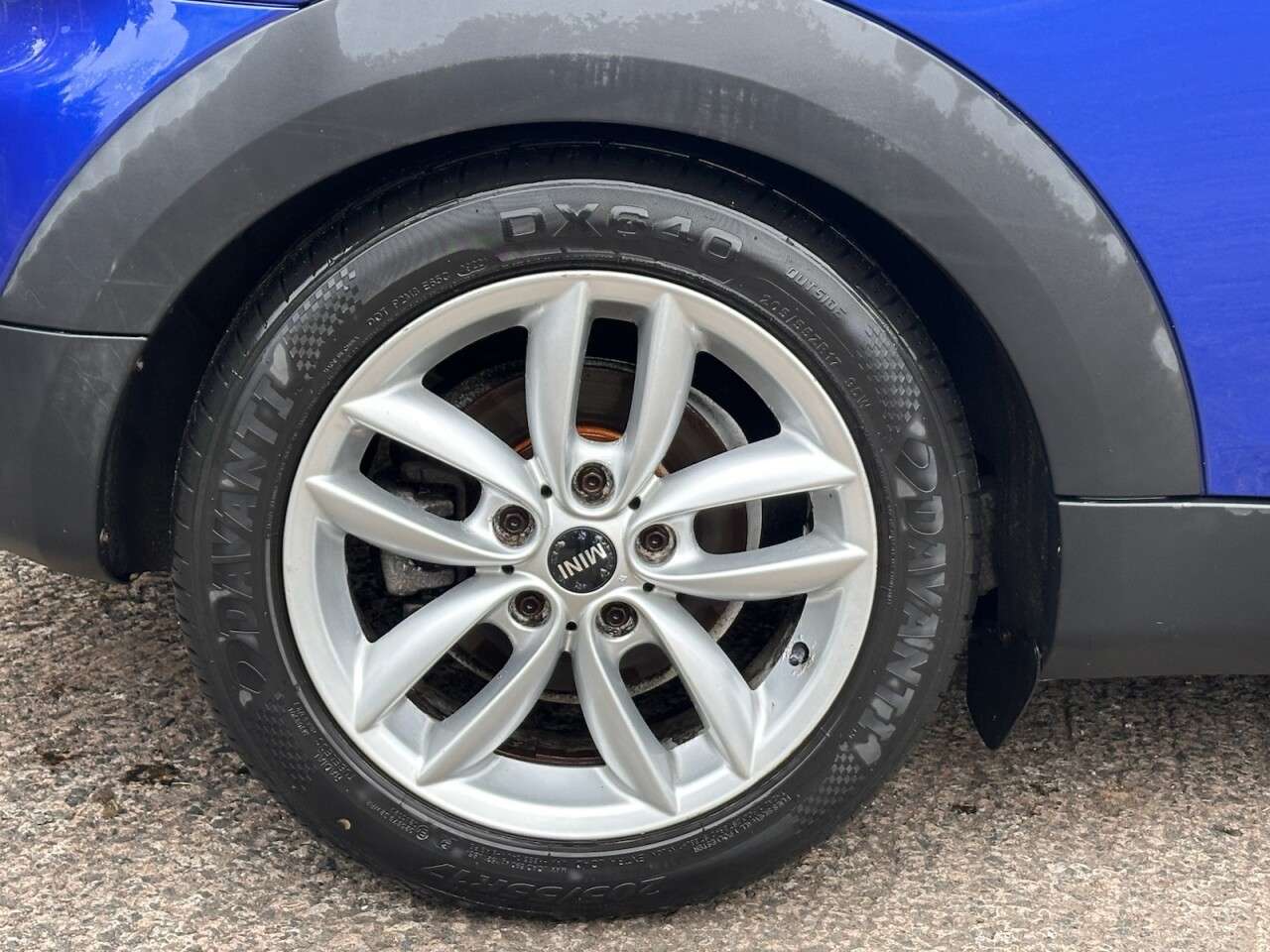 A 2013 MINI COOPER 1.6 Cooper D SUV 3dr Diesel Manual ALL4 Euro 5 (s/s) (112 ps) A 2013 MINI COOPER 1.6 Cooper D SUV 3dr Diesel Manual ALL4 Euro 5 (s/s) (112 ps)