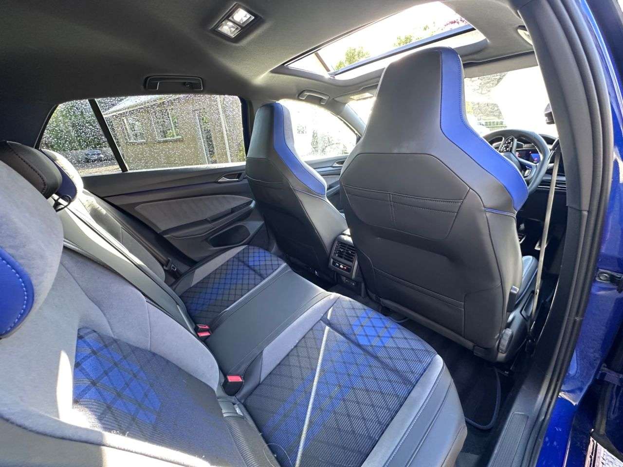 2024 VOLKSWAGEN GOLF 2024 VOLKSWAGEN GOLF