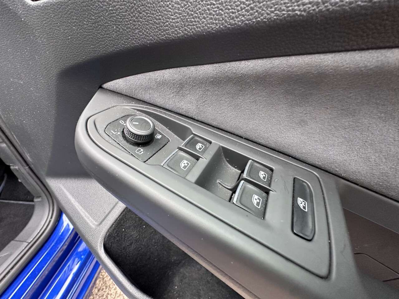 2024 VOLKSWAGEN GOLF 2024 VOLKSWAGEN GOLF