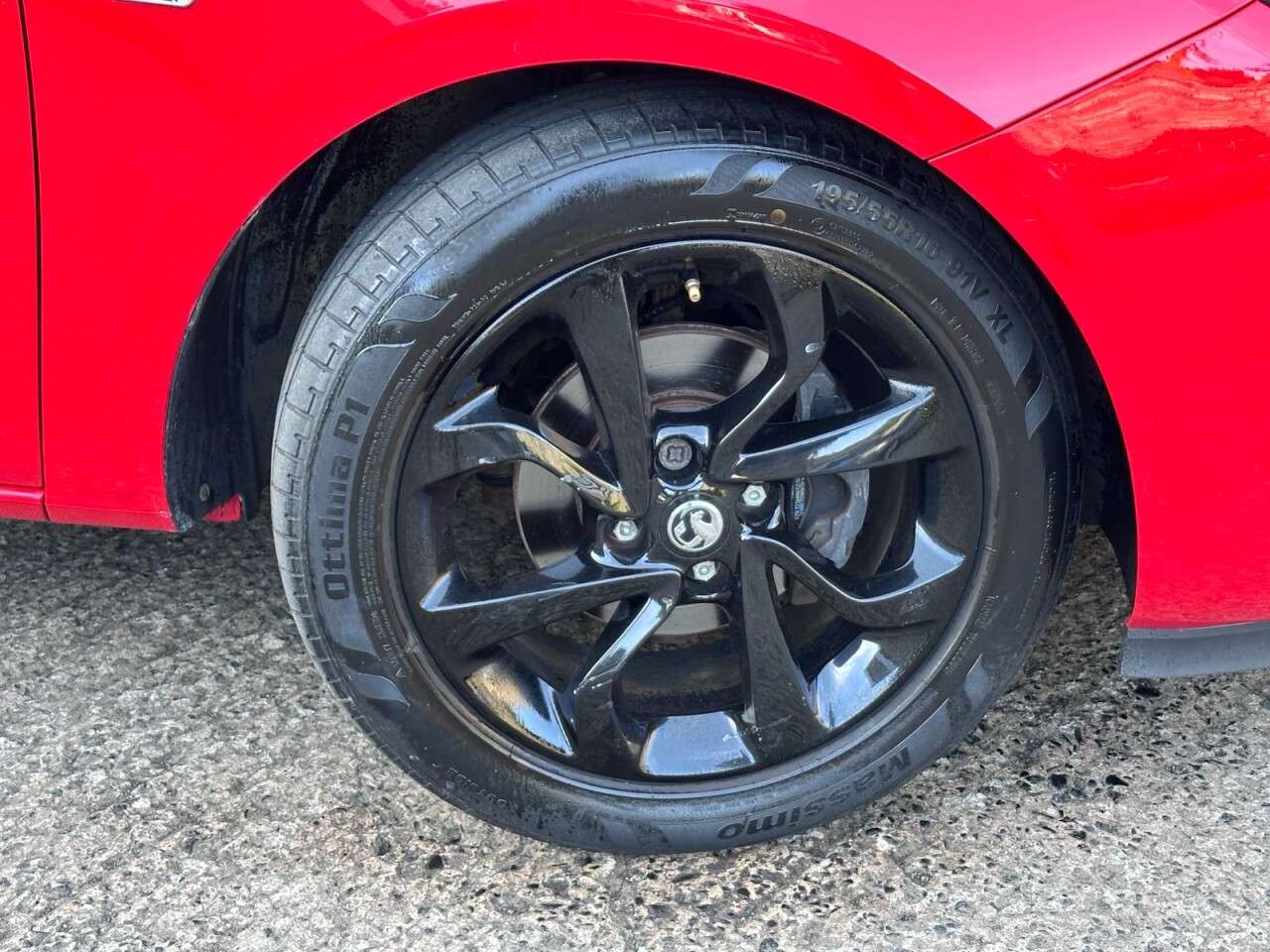 A 2019 VAUXHALL CORSA 1.4i ecoTEC Griffin Hatchback 5dr Petrol Manual Euro 6 (75 ps) A 2019 VAUXHALL CORSA 1.4i ecoTEC Griffin Hatchback 5dr Petrol Manual Euro 6 (75 ps)