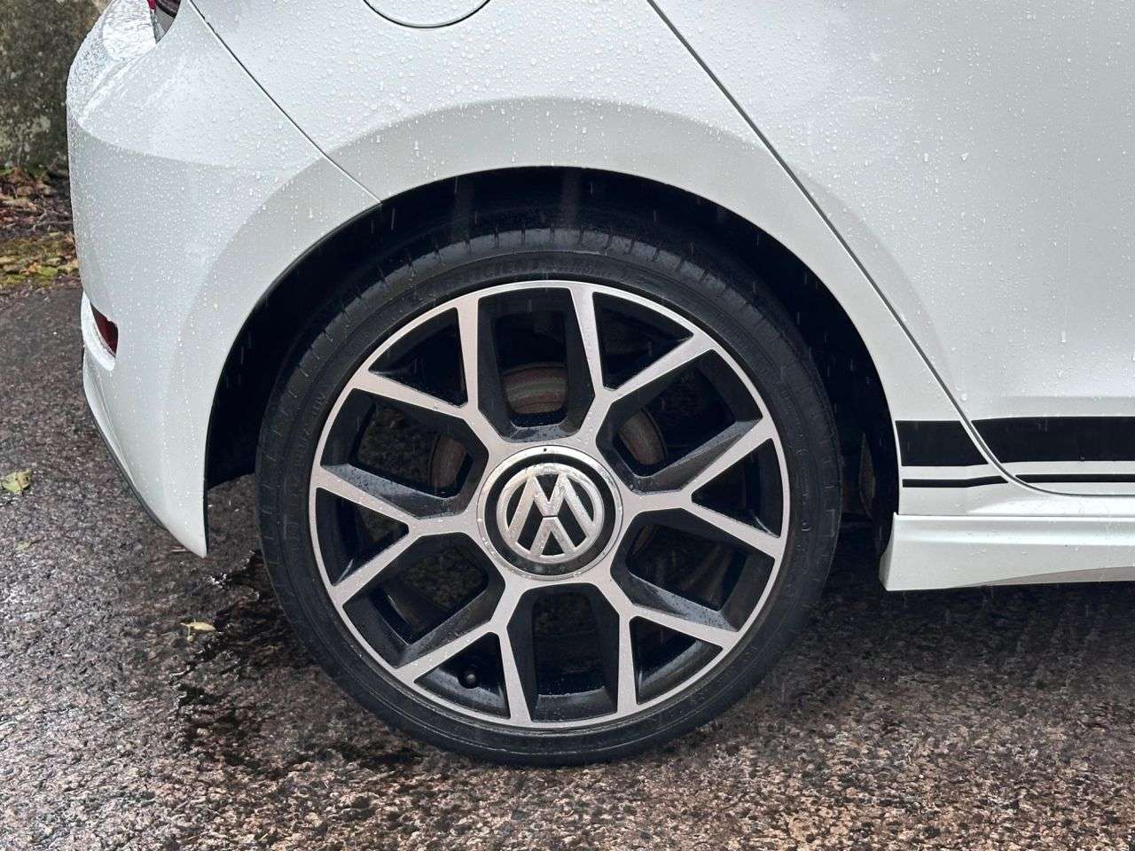 A 2018 VOLKSWAGEN UP! 1.0 up! GTI Hatchback 5dr Petrol Manual Euro 6 (s/s) (115 ps) A 2018 VOLKSWAGEN UP! 1.0 up! GTI Hatchback 5dr Petrol Manual Euro 6 (s/s) (115 ps)