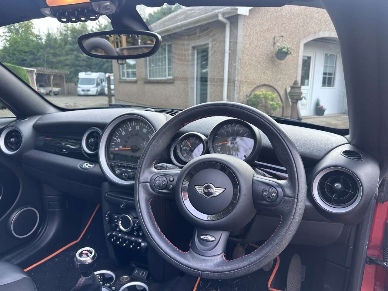 A 2018 MINI ROADSTER 1.6 Cooper Convertible 2dr Petrol Manual Euro 6 (s/s) (122 ps) A 2018 MINI ROADSTER 1.6 Cooper Convertible 2dr Petrol Manual Euro 6 (s/s) (122 ps)