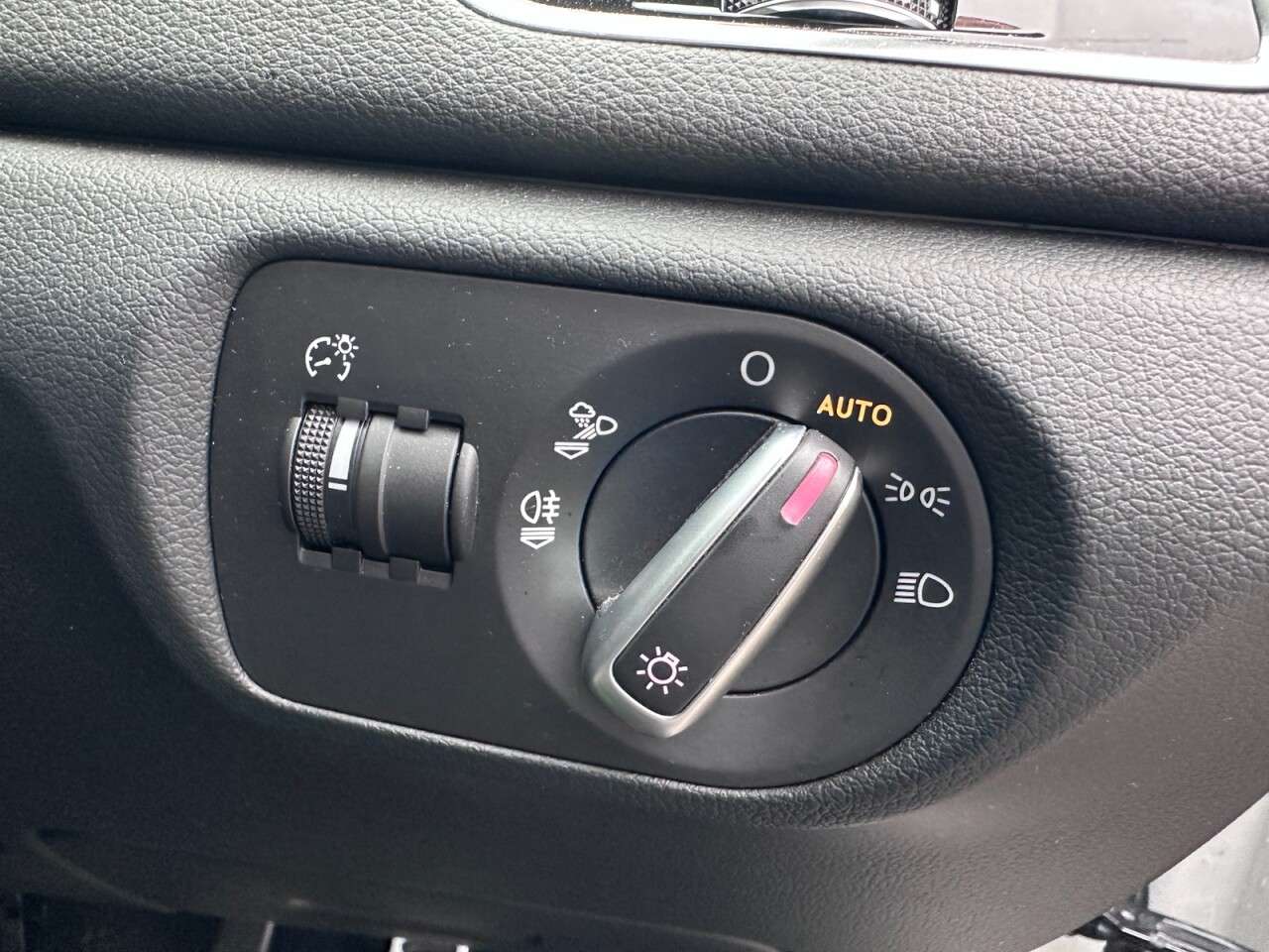 2019 AUDI Q3 2019 AUDI Q3