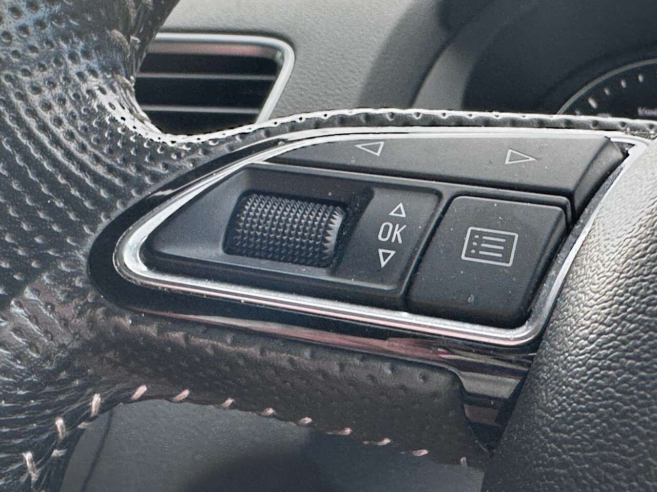 2019 AUDI Q3 2019 AUDI Q3