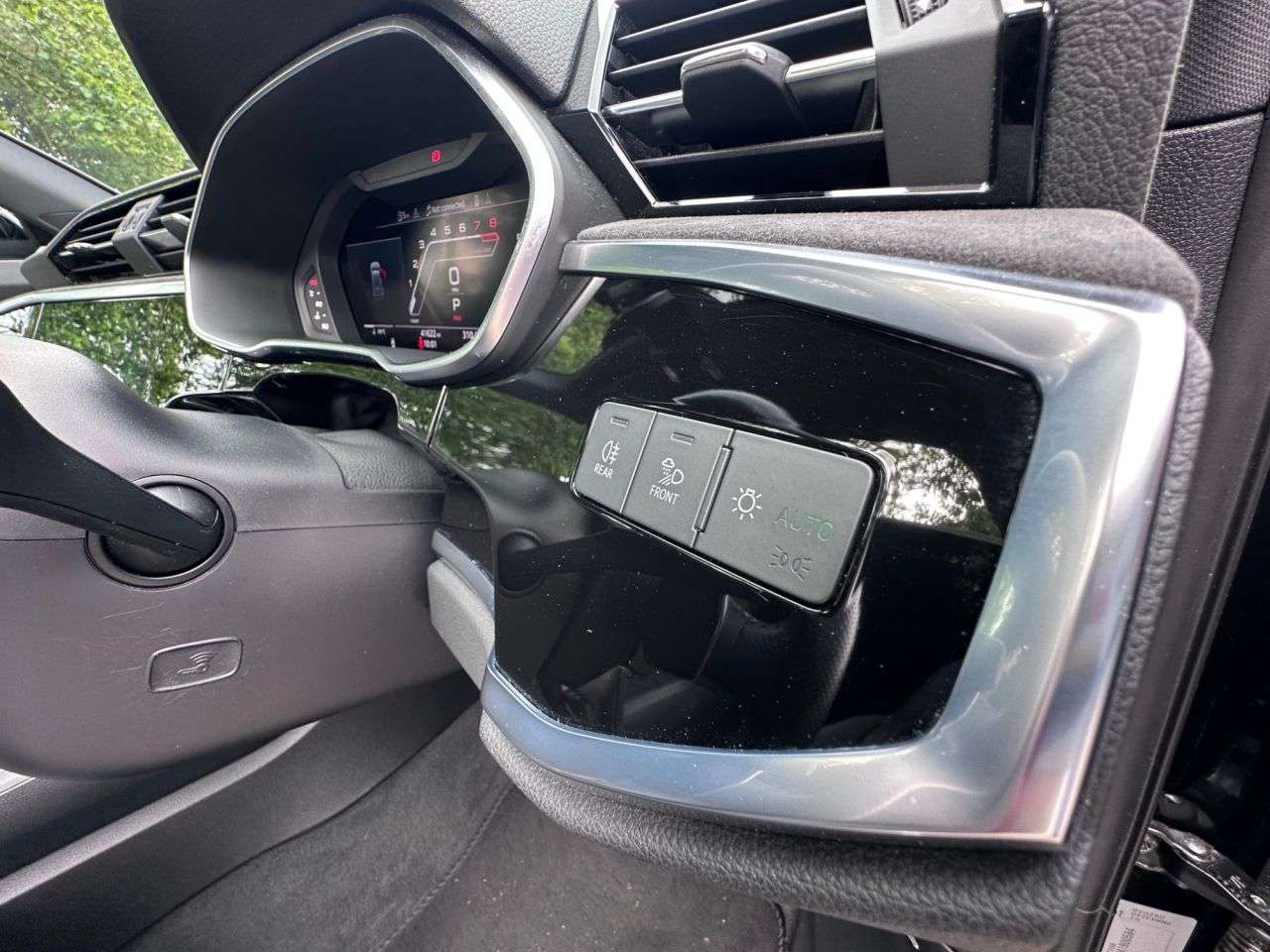 2020 AUDI RS Q3 2020 AUDI RS Q3