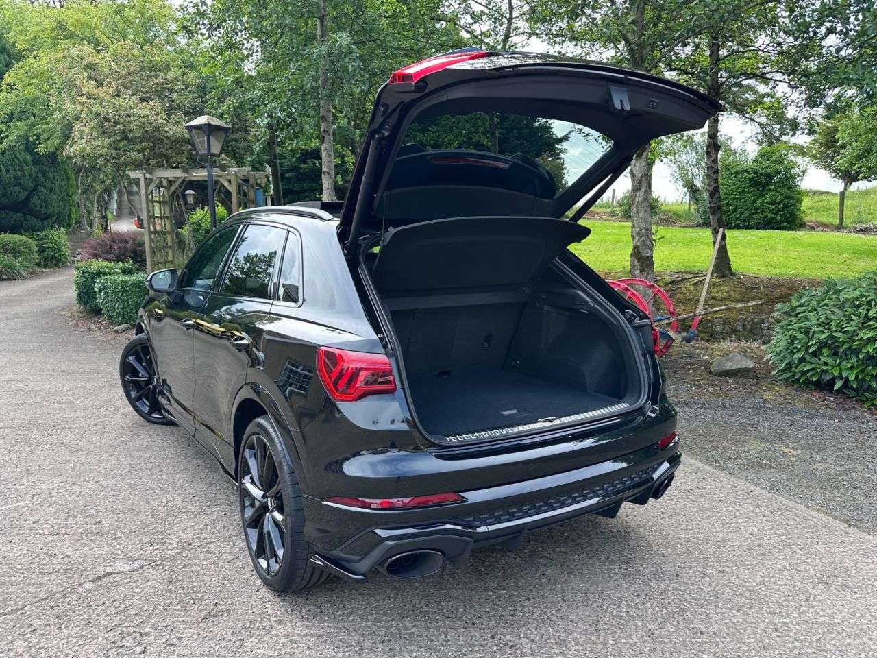 2020 AUDI RS Q3 2020 AUDI RS Q3