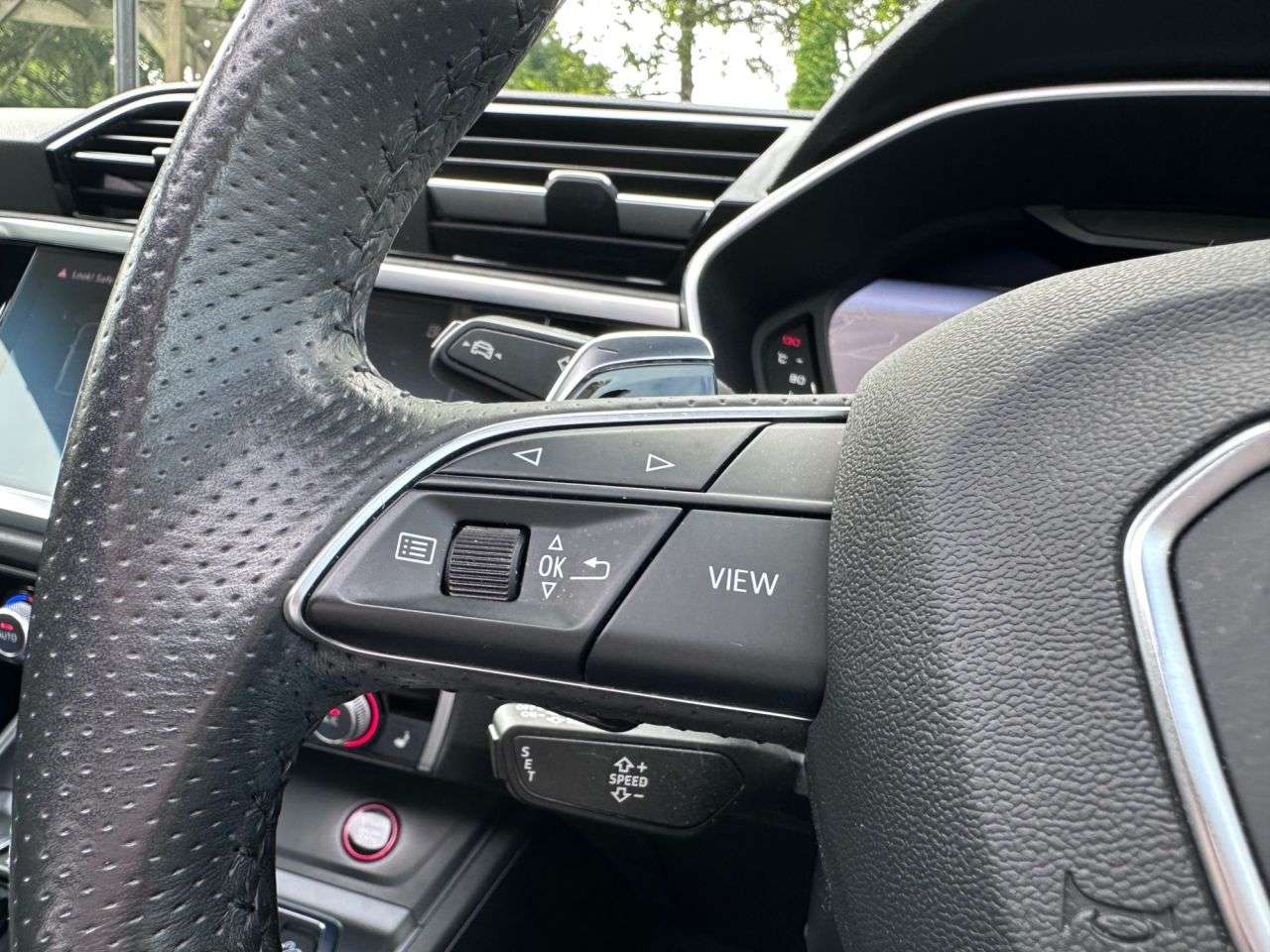 2020 AUDI RS Q3 2020 AUDI RS Q3