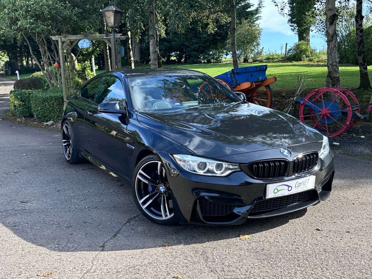 2016 BMW M4 2016 BMW M4