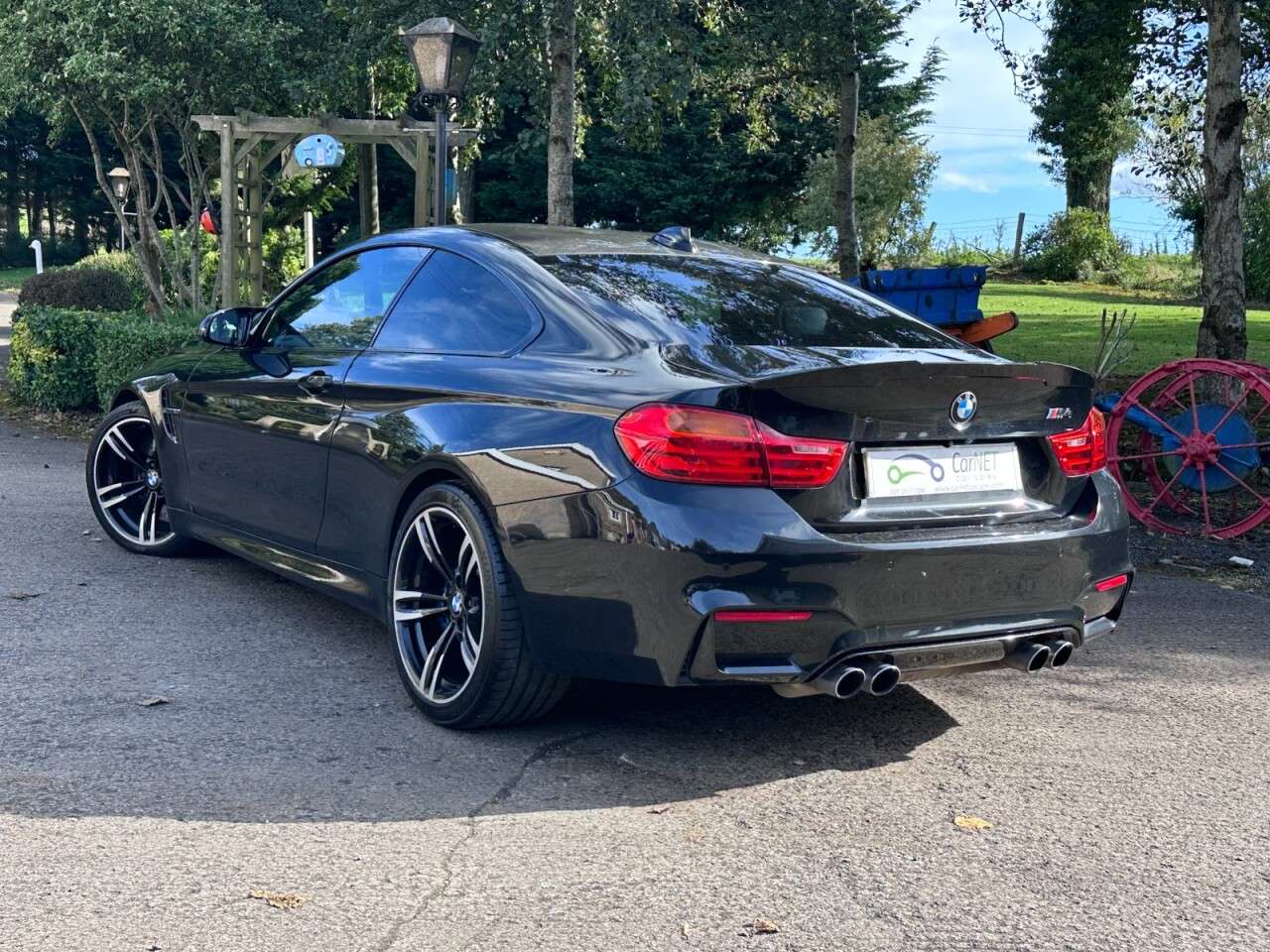 2016 BMW M4 2016 BMW M4