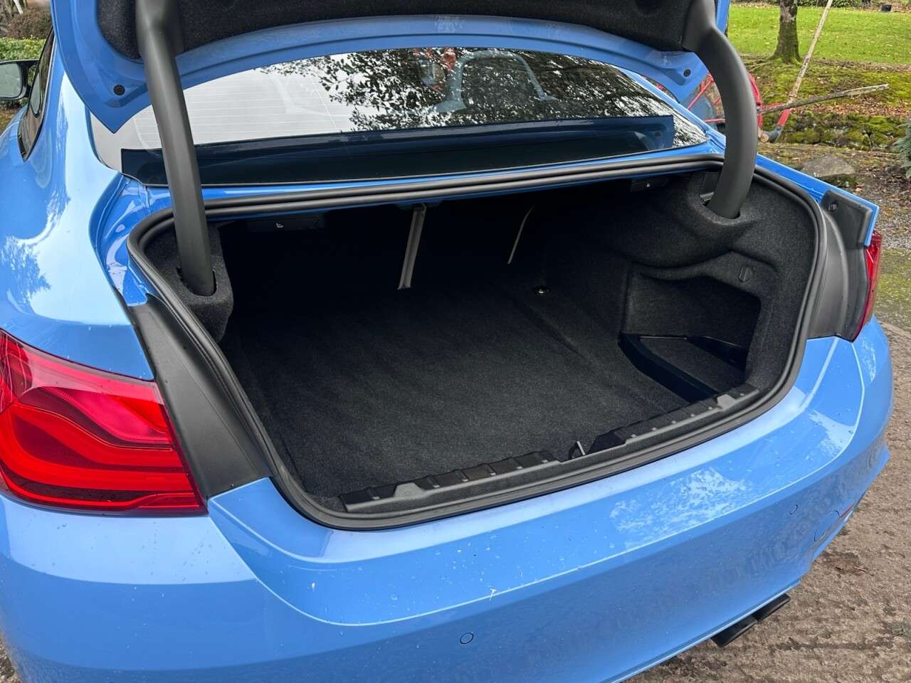 2017 BMW M4 2017 BMW M4